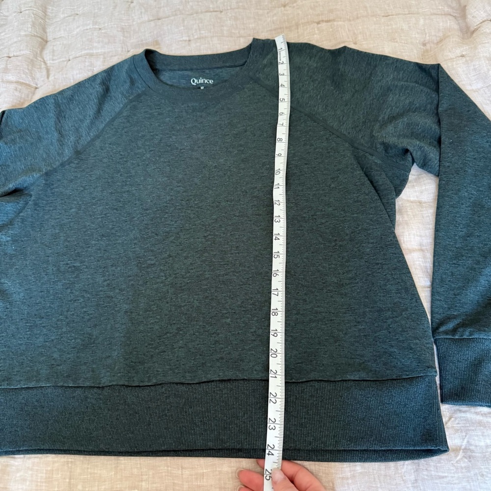 Quince Active Flowknit Pullover Crew Heather Green Size Medium - Picture 7 of 11